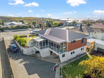 Sunny and practical, Prime Location!!!