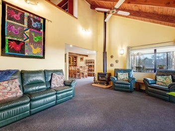 Lifestyle Living + Top Schools + Big house & Land