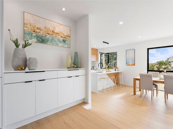 Brand-New Freehold Home in the Heart of Northcote