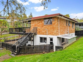 Must Sell! A Renovator's Dream in Prime Rangi Zone