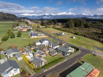 Gateway to Unique Fiordland Lifestyle