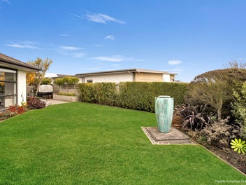 Stunning 277m² Contemporary Home