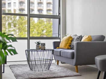 Spacious City Gem - Prime CBD Living!