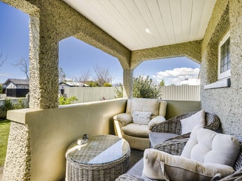 Move in by Christmas