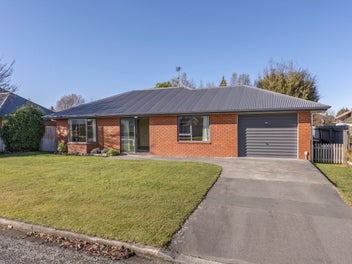 Solid, sunny and easy