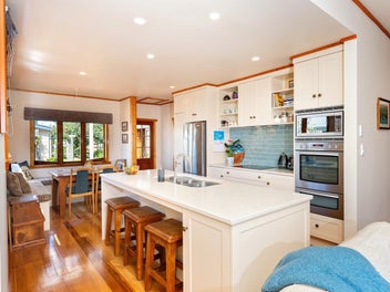 Charming character cottage with sea views