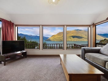 Large family home, Views, Section, Garage ...