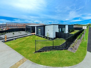 Architectural Elegance Meets Light and Flow