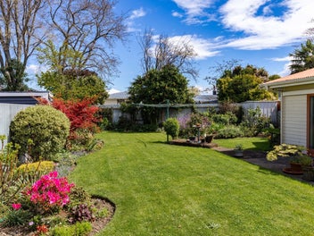 Cherished family home, estate sale, must be sold