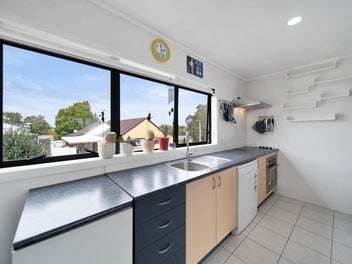 Must Sell. Make an Offer!