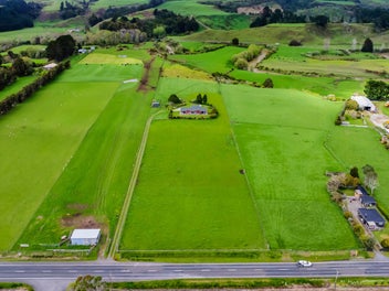 FIRST TIME ON THE MARKET - LIFESTYLE GEM!