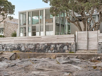 North-Facing Beachfront - Takapuna’s Best address