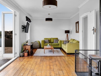 Central with character and charm...