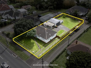 Unlock the Potential at 202 Bairds Road!!