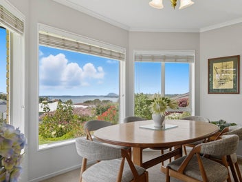 Rare Find on the Paradise Peninsula