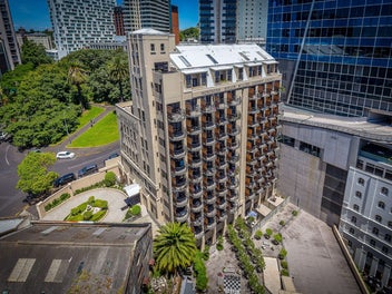 Character Cutie - Silo Sweetheart