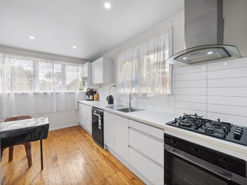 THAB, Services on site, no Flood! Come get me!