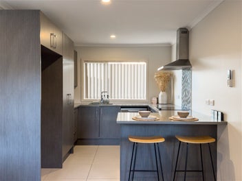 Immaculate Home - Great Location