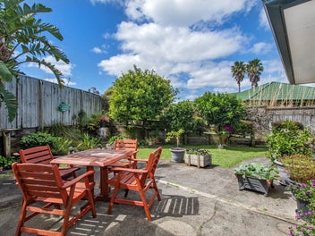 Where The Livin' Is Easy