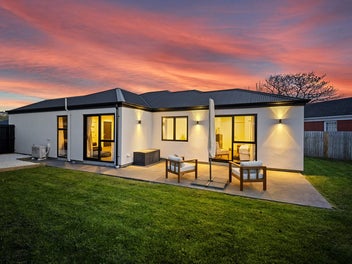 Stylish Living, Family Comfort
