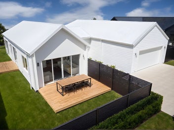 New in Frimley 4 bedroom-Ready for Xmas