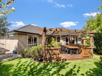 Feel Right at Home on Te Aika
