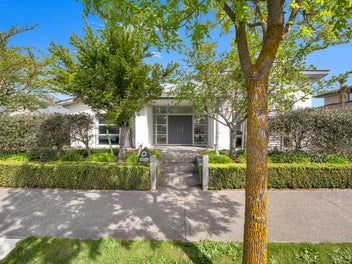 Live, Earn & Travel from Pegasus