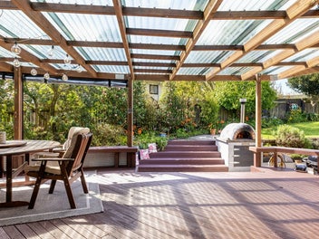 Bring the Family Together – Indoors & Out