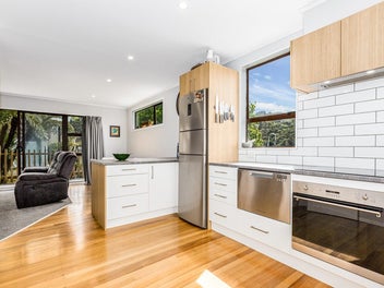 Hidden Gem in Harbour View!