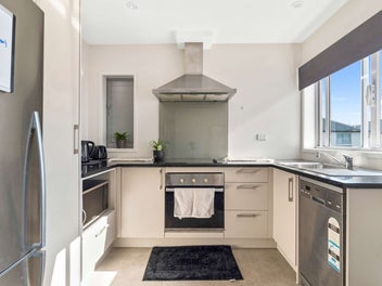 Modern Living in Prime Takanini