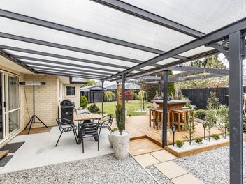 Stylish, Easy Living in the Heart of Oxford