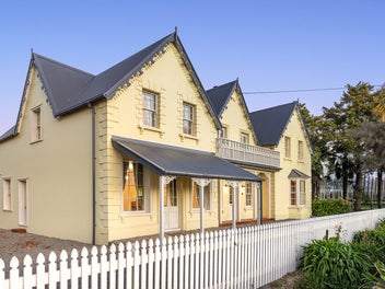 The Gables - Boutique Guest Retreat Appeal