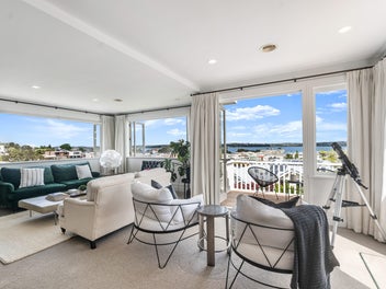 The Grand Villa with a World-Class View