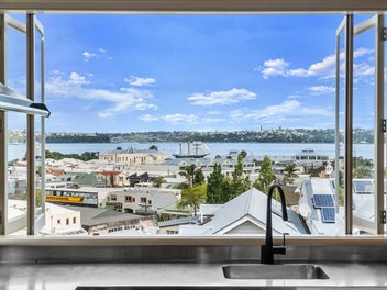 The Grand Villa with a World-Class View