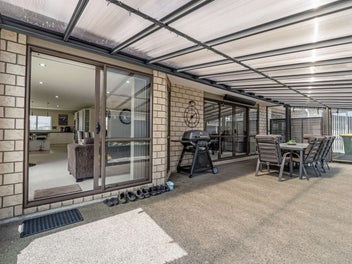 Effortless living - space and location!