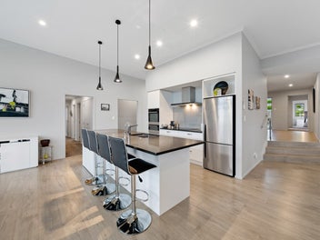 Stunning hillside family home