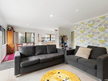 Needs to be SOLD yesterday!