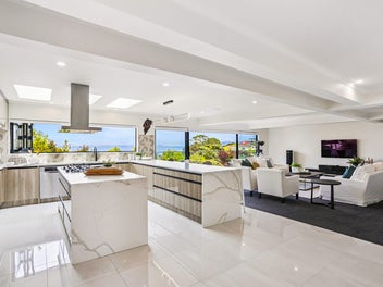 STYLE, CLASS & SOPHISTICATION