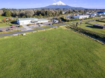 Image 1 of 8
