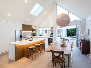 Secluded Single-Level Stunner