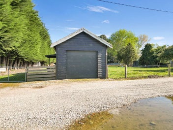 PRIVATE ONE ACRE SECTION