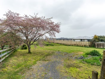 Build New, or Relocate, Snap This Beauty Up!