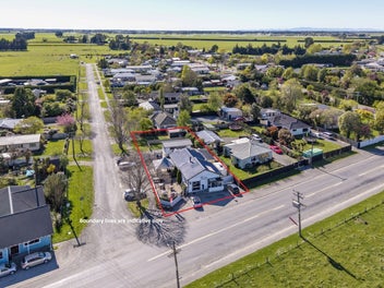 Iconic investment opportunity (land and buildings)