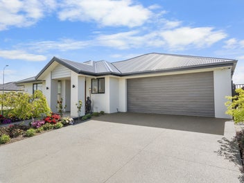 Style Meets Simplicity