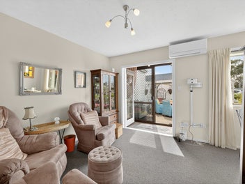 Gateway to Relaxed Coastal Living - Over 60's!