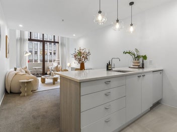 Last week to View, 2 Bedroom Loft on Queen St