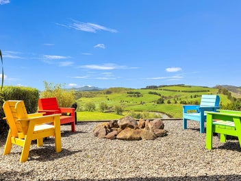 Space, Harvest and River Views - All Yours!