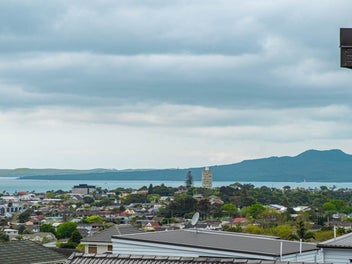 Newly Renovated | 180° Seaviews Road Frontage Land