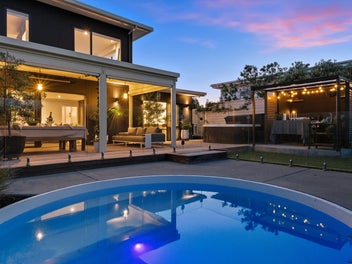 Live, Landbank, or Develop - Prime Opportunity