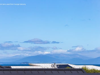 Urgent Sale – This Townhouse Must Be Sold!